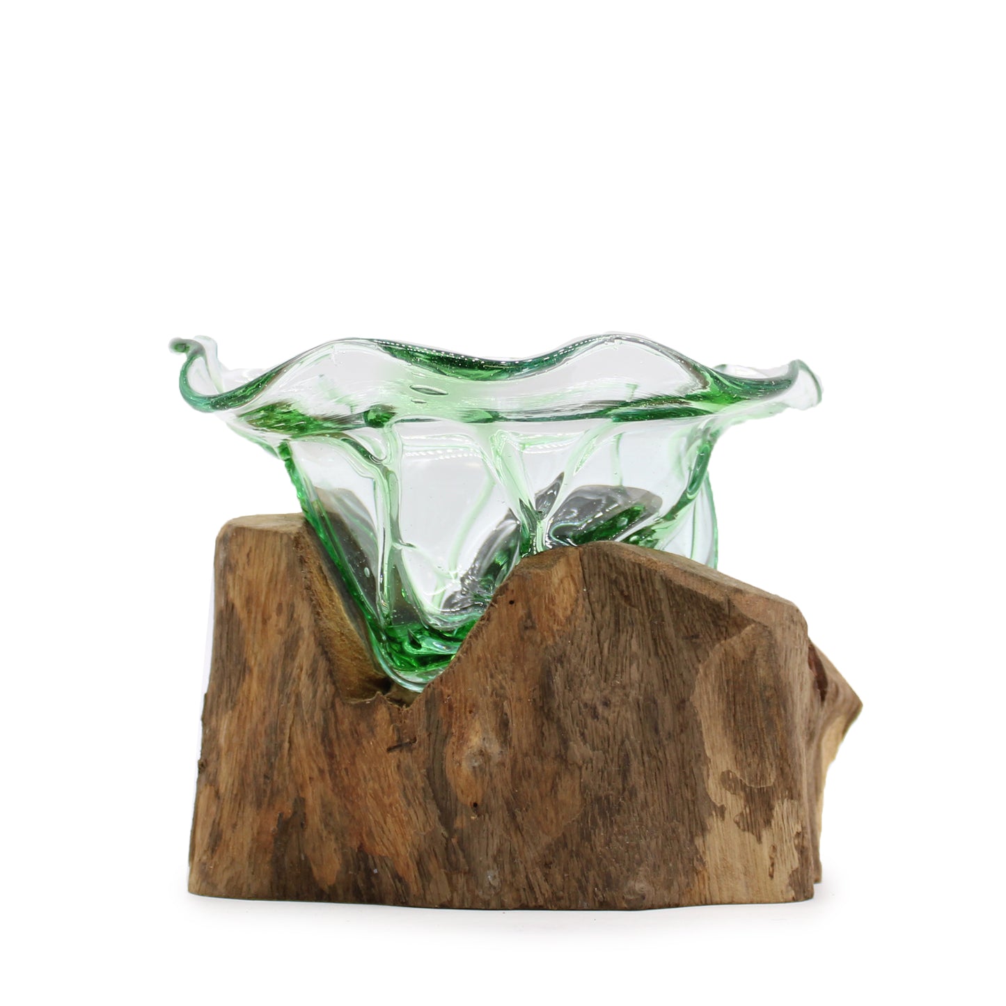 Un bol semitransparent din sticla de bere reciclata, topita si turnata pe un suport de lemn exotic.
